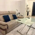 Appart'hotel61 D'ouverture Au Pied De Tous Commerces & Commodites Ainsi Que Marche Mercredi & Samedi Apartmán Flers (Orne)