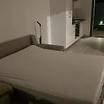 Appart'hotel61 D'ouverture Au Pied De Tous Commerces & Commodites Ainsi Que Marche Mercredi & Samedi Apartmán