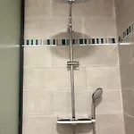 Appart'hotel61 D'ouverture Au Pied De Tous Commerces & Commodites Ainsi Que Marche Mercredi & Samedi