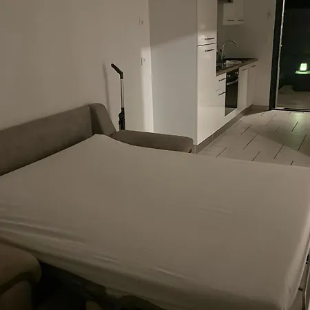 Appart'hotel61 D'ouverture Au Pied De Tous Commerces&commodités Ainsi Que Marché Mercredi&samedi Appartamento