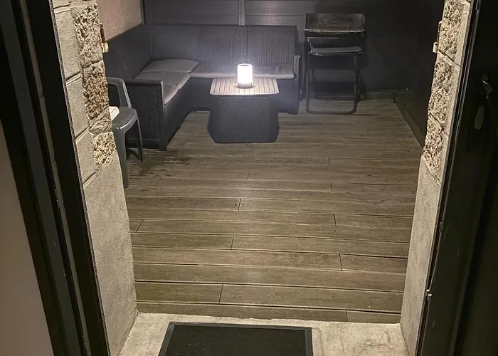 Appart'hotel61 D'ouverture Au Pied De Tous Commerces & Commodites Ainsi Que Marche Mercredi & Samedi פלר