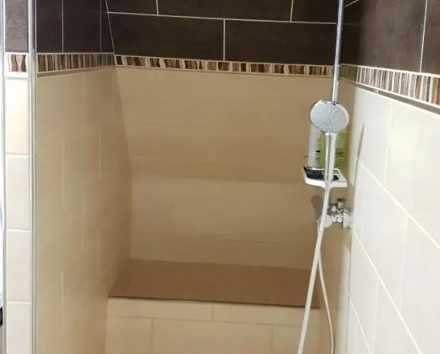 דירה Appart'hotel61 D'ouverture Au Pied De Tous Commerces & Commodites Ainsi Que Marche Mercredi & Samedi